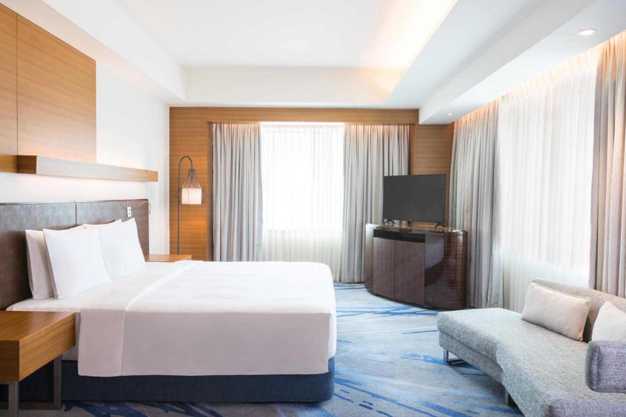 Готель Radisson Blu Cebu Екстер'єр фото