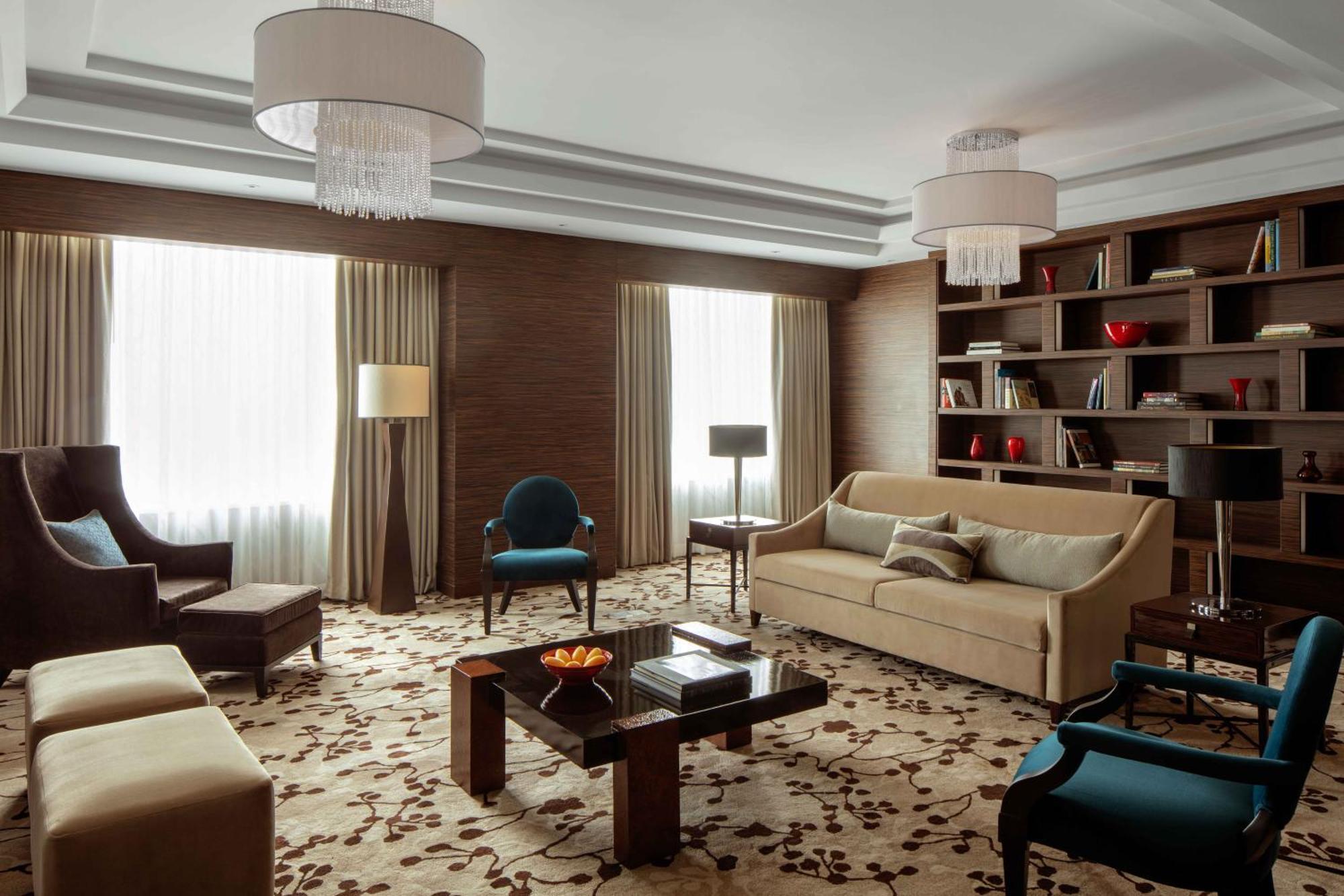 Готель Radisson Blu Cebu Екстер'єр фото A living room