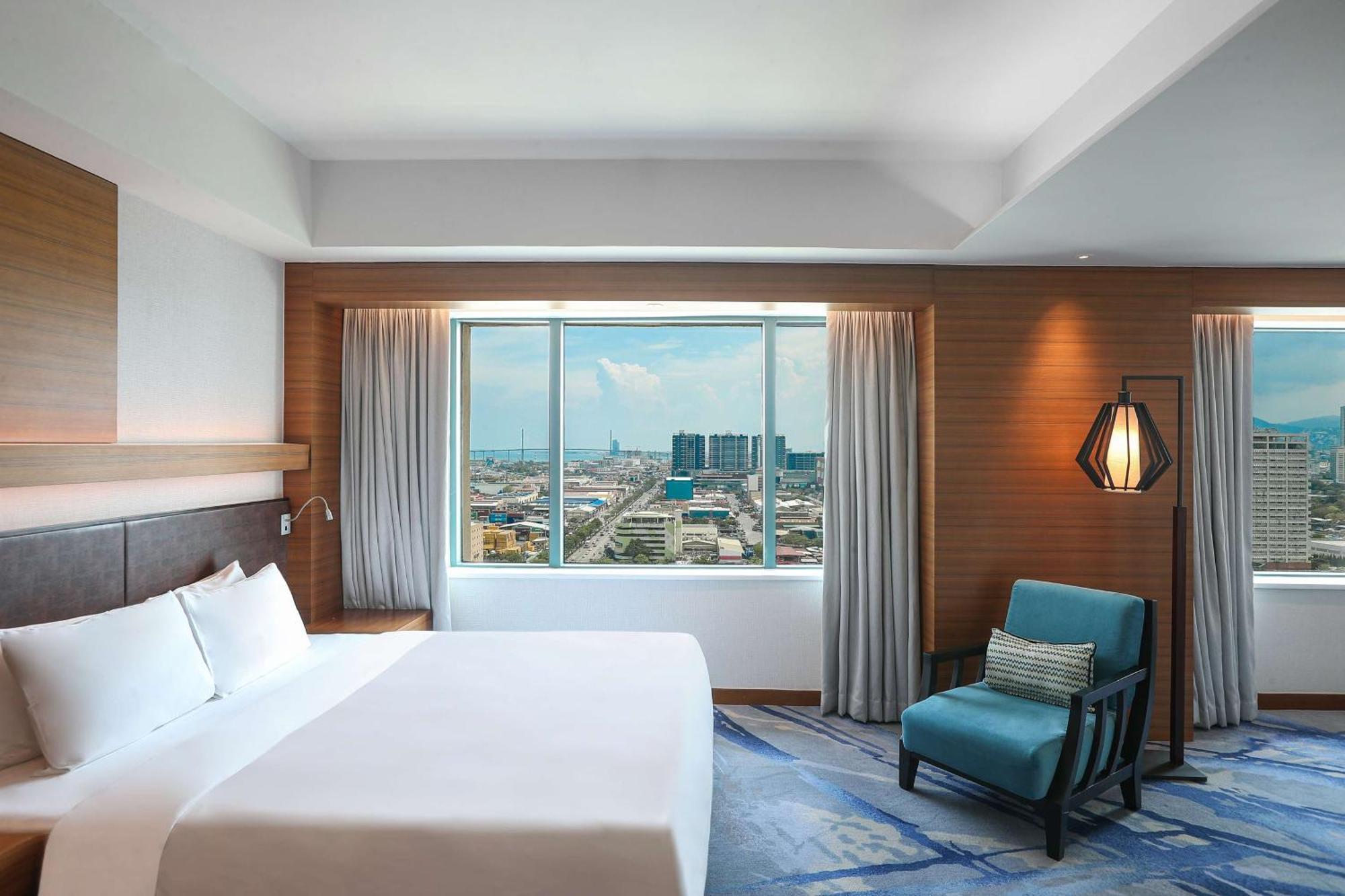 Готель Radisson Blu Cebu Екстер'єр фото Deluxe Room
