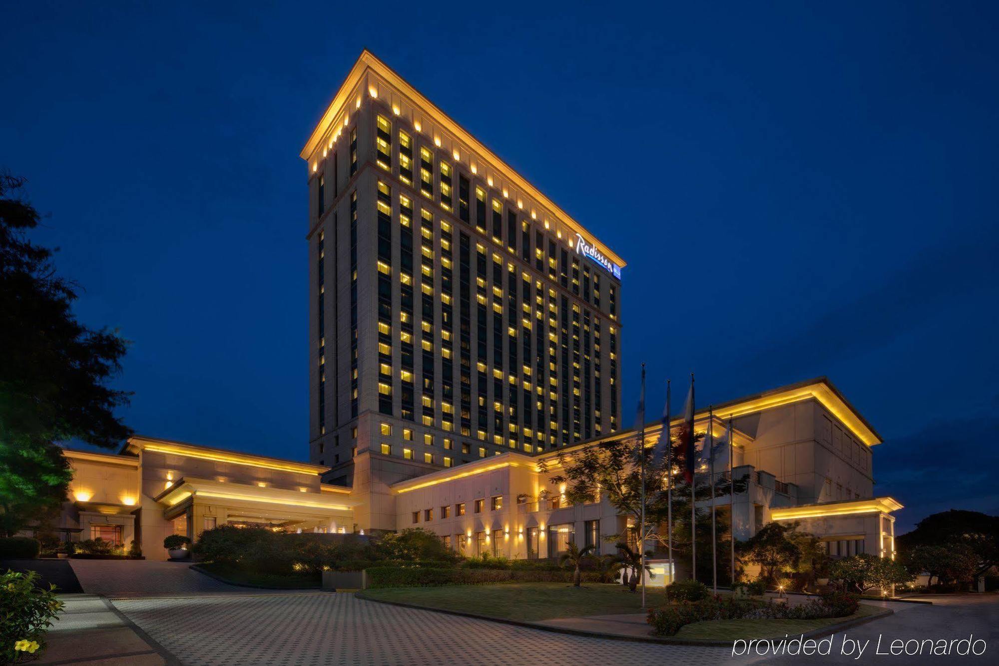 Готель Radisson Blu Cebu Екстер'єр фото The Westin Chosun Seoul